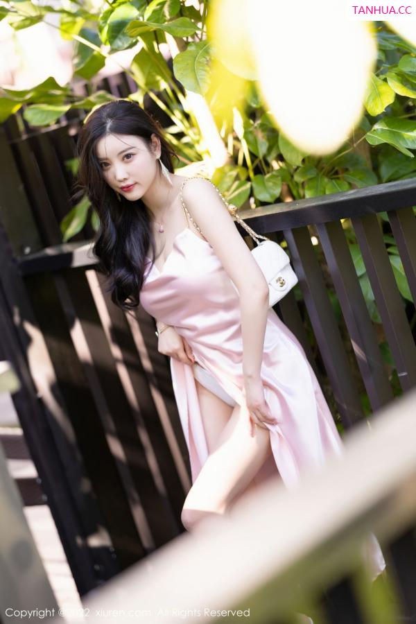 杨晨晨 sugar小甜心CC [XiuRen]高清写真图 2022.05.31 No.5088 杨晨晨Yome第23张图片